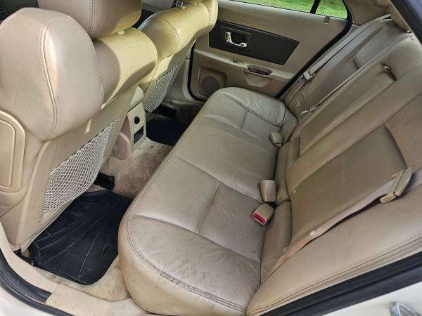 2007 Cadillac CTS Base 4dr Sedan Manual — photo 7