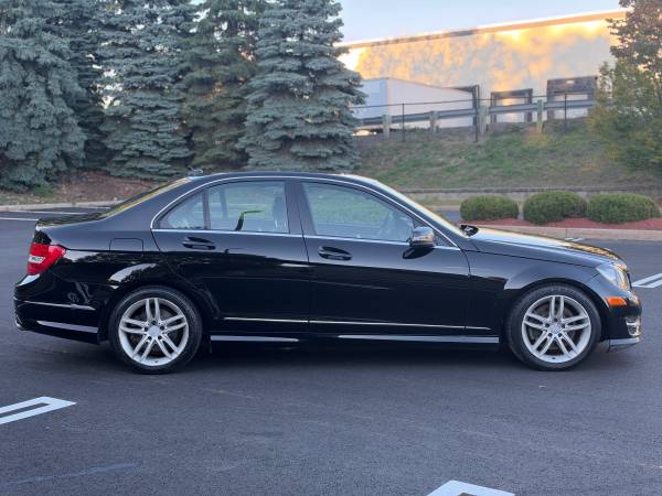 2013 Mercedes-Benz C300 4matic — photo 8