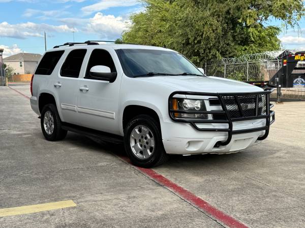 2011 Chevrolet Tahoe LS 4x2 Automatic — photo 4