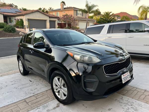 2017 KIA Sportage LX — photo 7