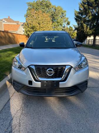 2020 Nissan Kicks S — photo 2