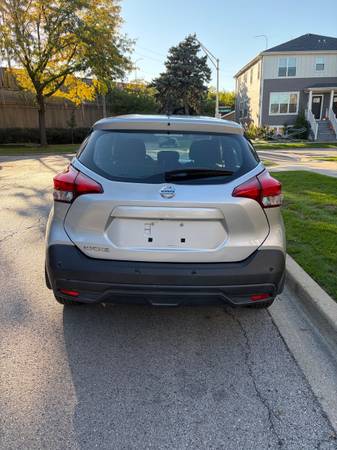 2020 Nissan Kicks S — photo 6
