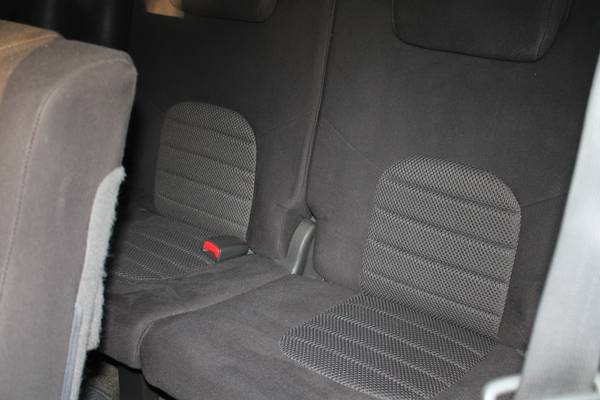 2011 Nissan Pathfinder S 4dr 4x4 Automatic — photo 11