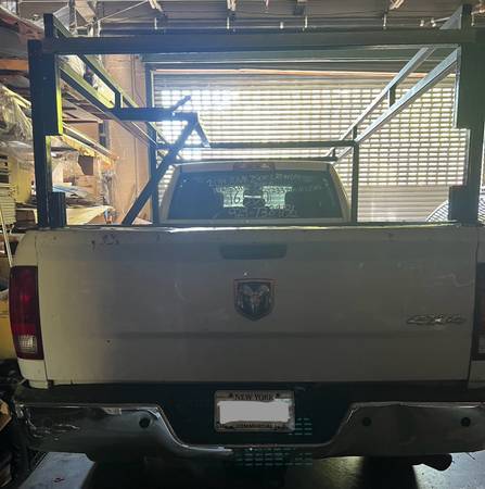 2014 RAM 2500 SLT 4x4 Crew Cab 169 in. WB Automatic — photo 4