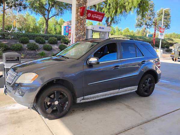 2010 Mercedes-Benz Ml And — photo 2