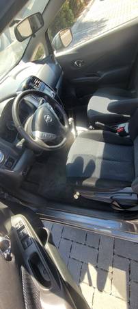 2016 Nissan Versa Note SL 4dr Hatchback CVT — photo 5