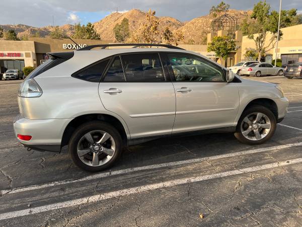 2004 Lexus RX 330 Base All-wheel Drive Automatic — photo 1