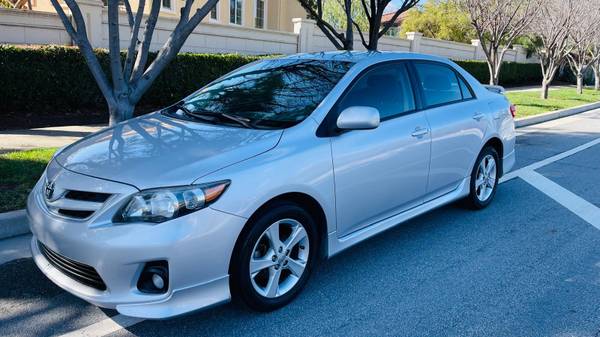 2011 Toyota Corolla S 4dr Sedan Manual — photo 1