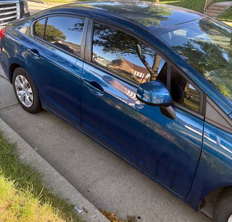 2012 Honda Civic DX 2dr Coupe Manual — photo 7