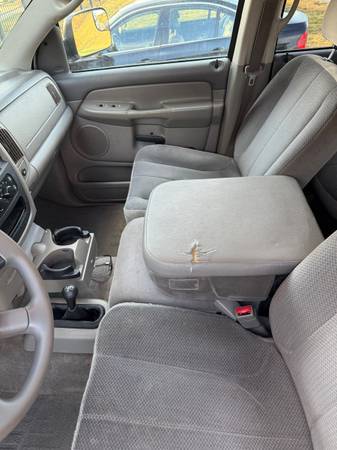 2004 Dodge RAM 2500 SLT 4x4 Quad Cab 140.5 in. WB Automatic — photo 11