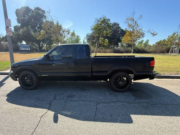1999 Chevrolet S10 — photo 3