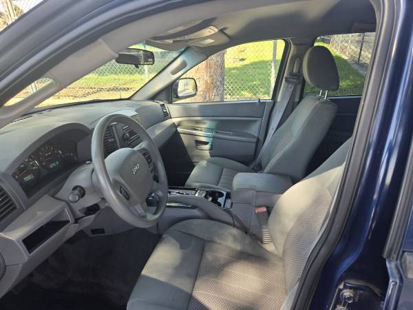 2005 Jeep Grand Cherokee Laredo 4dr 4x4 Automatic — photo 7