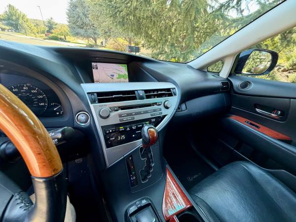 2011 Lexus RX 350 Base 4dr All-wheel Drive Automatic — photo 7