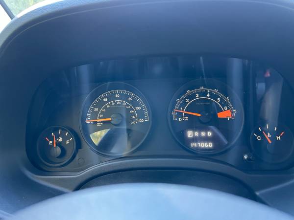 2014 Jeep Compass Sport 4dr 4x4 CVT — photo 6