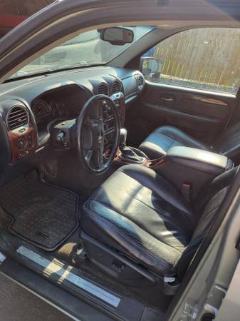 2008 GMC Envoy SLE 4x2 Automatic — photo 4