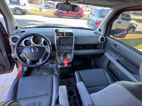 2004 Honda Element LX 4x4 Manual — photo 8