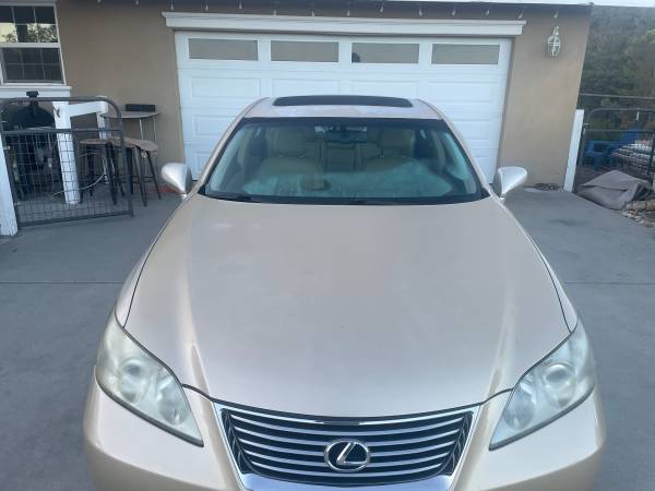 2009 Lexus ES 350 Base 4dr Sedan Automatic — photo 1