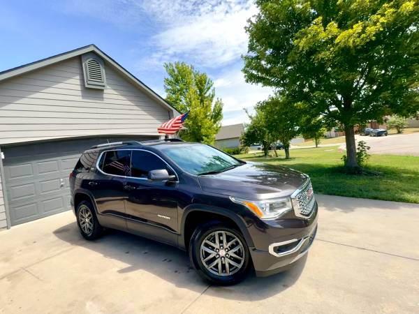 2018 GMC Acadia SL Front-wheel Drive Automatic — photo 4