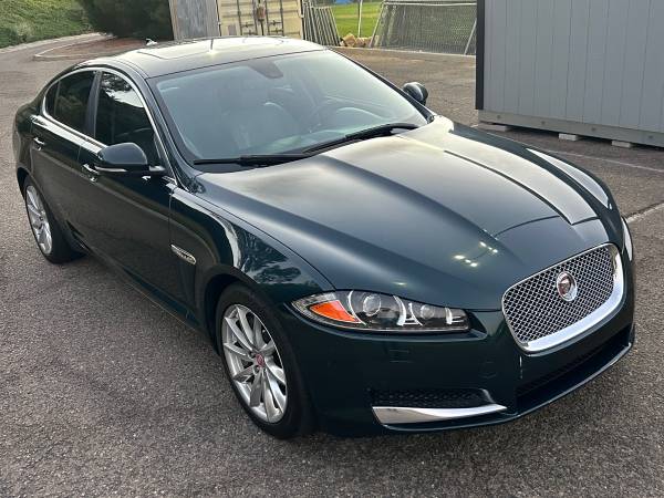 2015 Jaguar XF 2.0T Premium — photo 7