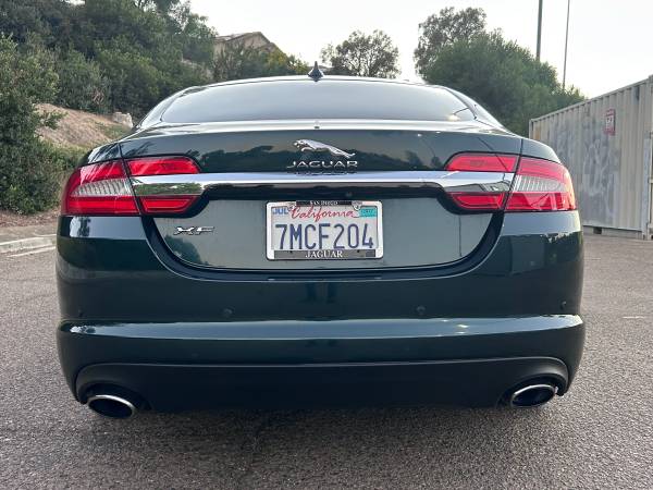 2015 Jaguar XF 2.0T Premium — photo 4