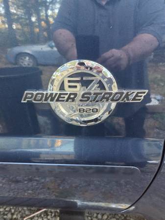 2013 Ford E 350 Super Duty XL Wagon Automatic — photo 9