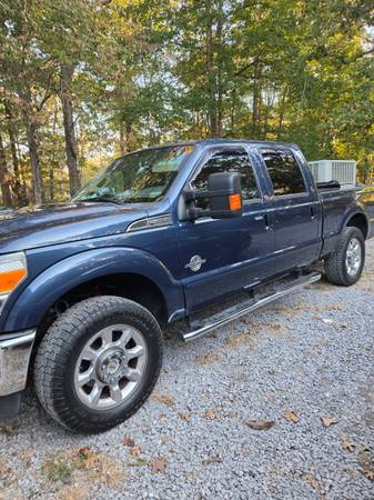 2013 Ford E 350 Super Duty XL Wagon Automatic — photo 2