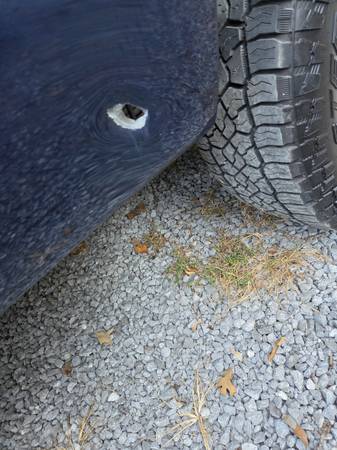 2013 Ford E 350 Super Duty XL Wagon Automatic — photo 3
