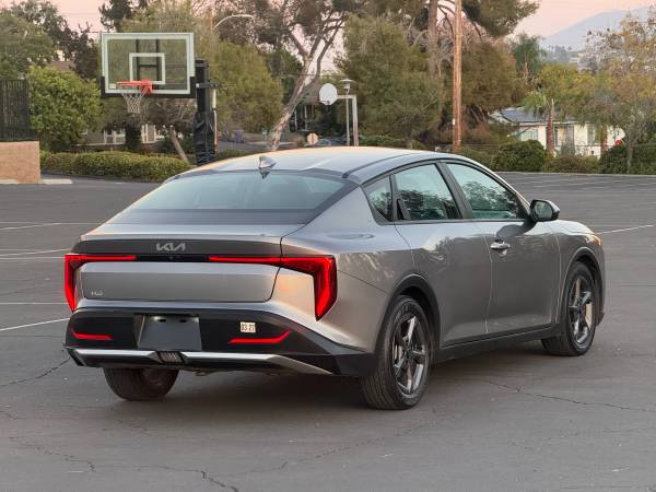 2025 KIA K4 LXS — photo 3