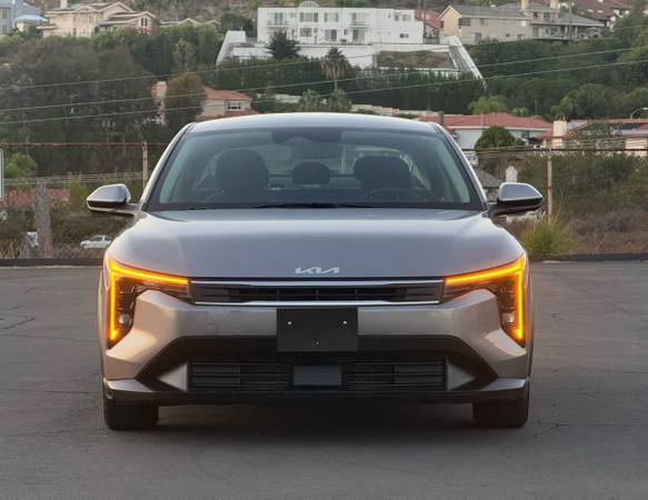 2025 KIA K4 LXS — photo 2