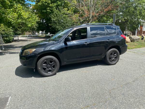 2012 Toyota Rav4 Base 4dr 4x4 Automatic — photo 1