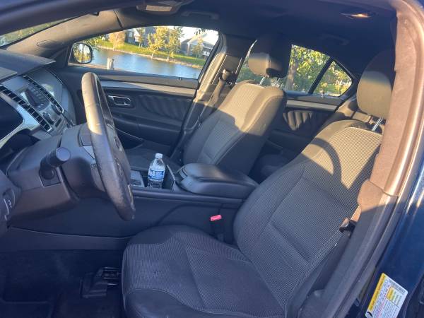 2016 Ford Taurus SEL 4dr All-wheel Drive Sedan Automatic — photo 9