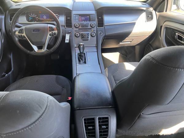 2016 Ford Taurus SEL 4dr All-wheel Drive Sedan Automatic — photo 12