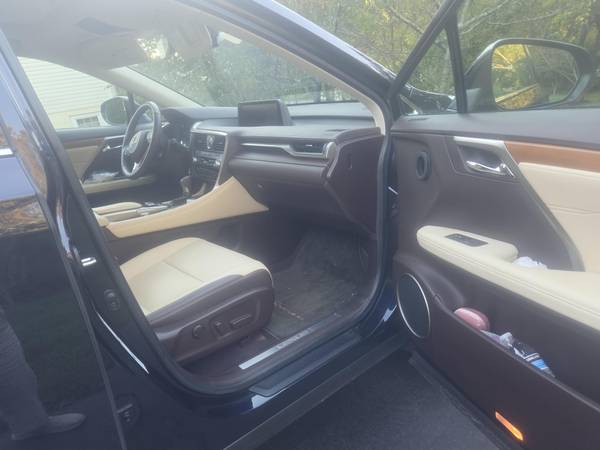 2019 Lexus RX 450h Base 4dr All-wheel Drive CVT — photo 9