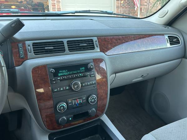 2007 Chevrolet Avalanche 1500 LS 4x4 Automatic — photo 8