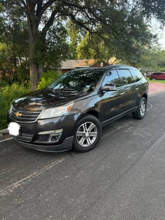 2015 Chevrolet Traverse LS All-wheel Drive Automatic — photo 2
