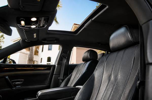 2015 Bentley Flying Spur V8 4dr Sedan Automatic — photo 9