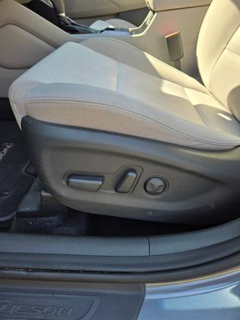 2017 Hyundai Tucson SE — photo 12