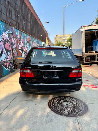2007 Mercedes-Benz E-Class Base E 320 BLUETEC — photo 12