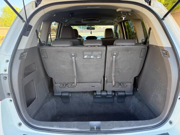 2012 Honda Odyssey EX — photo 7