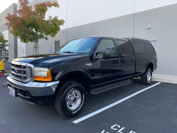2001 Ford F 250 Lariat 4x4 SD Crew Cab 172.4 in. WB HD Manual — photo 1