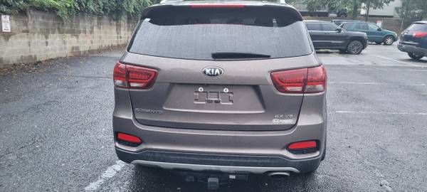2019 KIA Sorento 3.3L S 4dr All-wheel Drive Automatic — photo 5