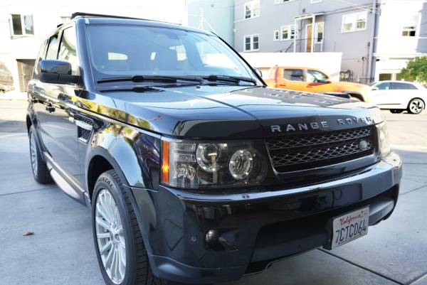 2013 Land Rover Range Rover Sport HSE 4dr 4x4 Automatic — photo 9
