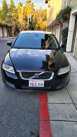 2009 Volvo V50 2.4i 4dr Front-wheel Drive Wagon Automatic — photo 4
