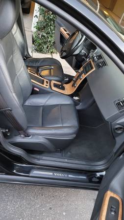 2009 Volvo V50 2.4i 4dr Front-wheel Drive Wagon Automatic — photo 10