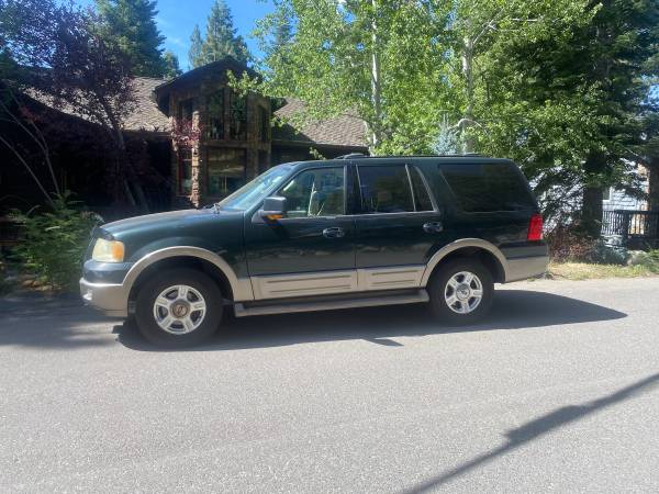 2004 Ford Expedition XLS 4x2 Automatic — photo 1
