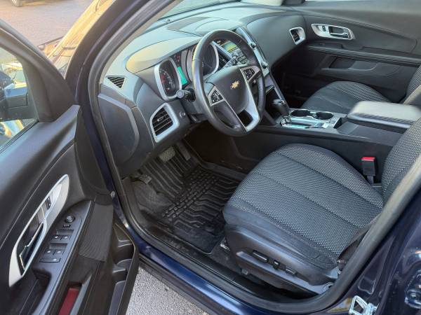 2016 Chevrolet Equinox LT — photo 11