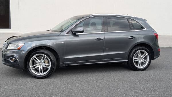 2017 Audi Q5 3.0T Premium Plus — photo 1