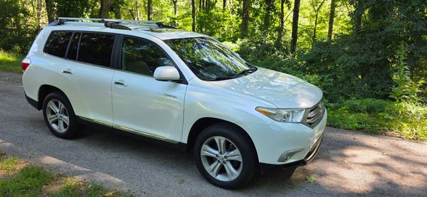 2012 Toyota Highlander Limited V6 4dr Front-wheel Drive Automatic — photo 10