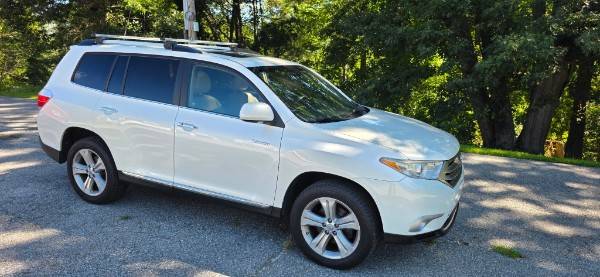 2012 Toyota Highlander Limited V6 4dr Front-wheel Drive Automatic — photo 5
