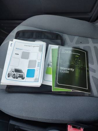 2012 Ford Transit Connect XL — photo 4